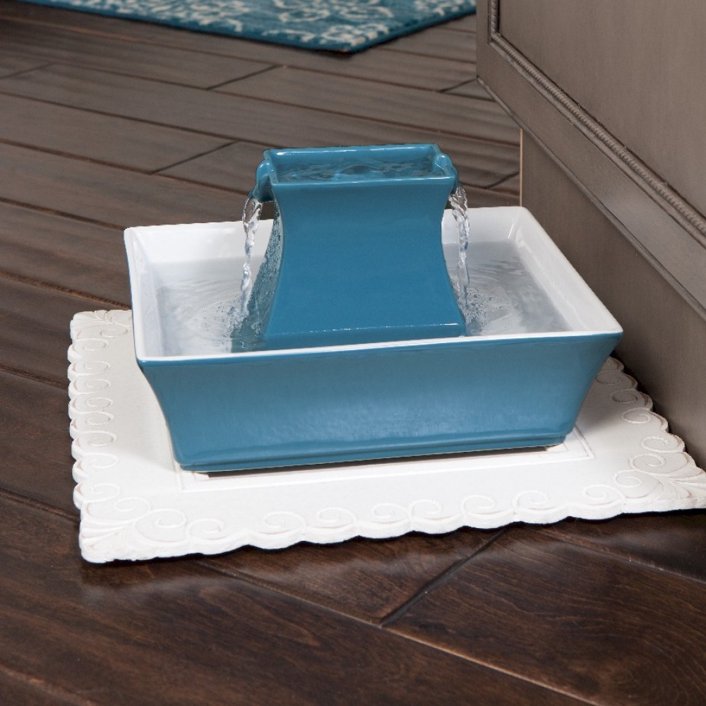 PetSafe Drinkwell Pagoda Pet Fountain Blue