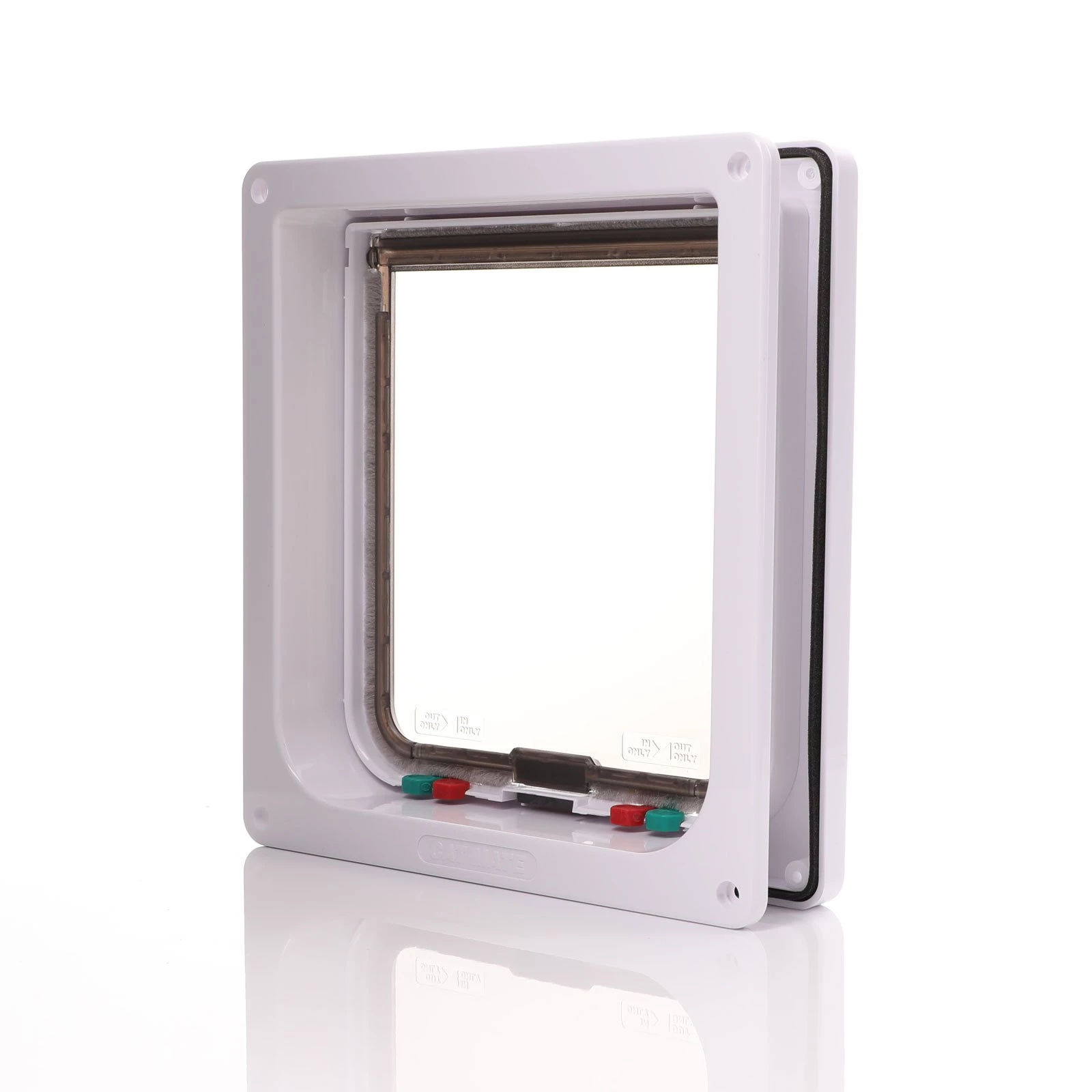 Cat Mate 221W 4-Way Lock Cat Mate 221W 4-way locking controls on white large cat flap