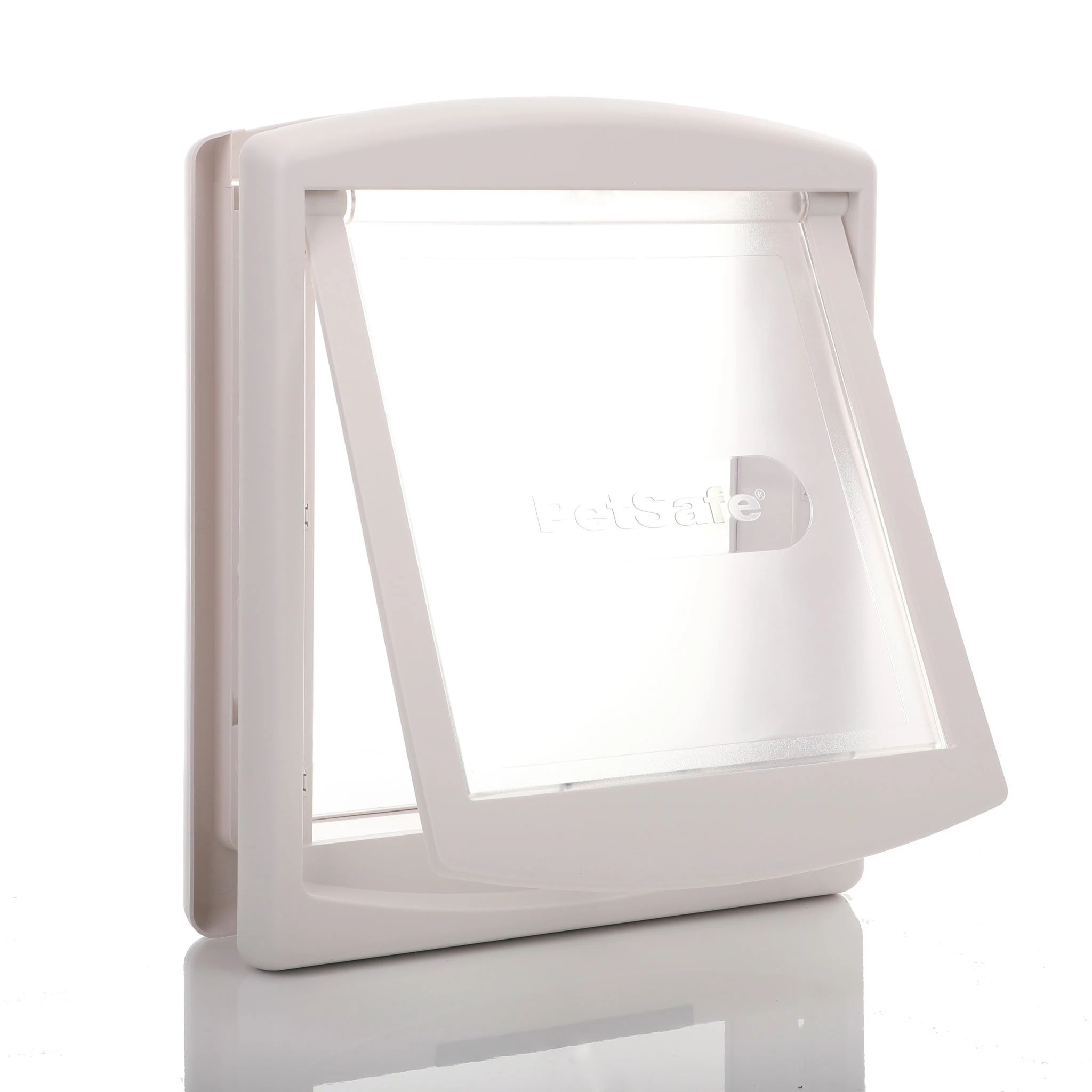 PetSafe Staywell 740EF medium dog flap in white with clear rigid flap
